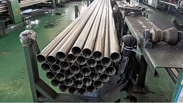 不銹鋼水管 3 大優(yōu)勢(shì)，為何受青睞？