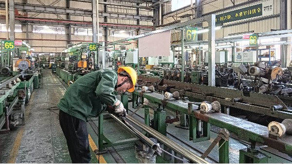 不銹鋼焊管勝無縫，換熱器選材揭秘！